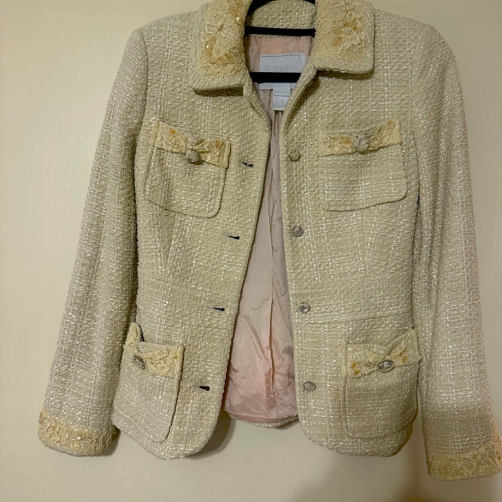 Size 2 Votre Nom Tweed jacket